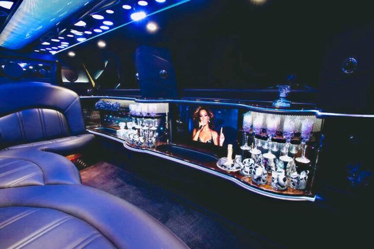 Limo - Albert Luxury Limo1
